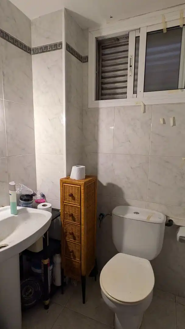 Bathroom of Commercial properties for transfer in Torredembarra  with Air Conditioner, Heating and Furnished