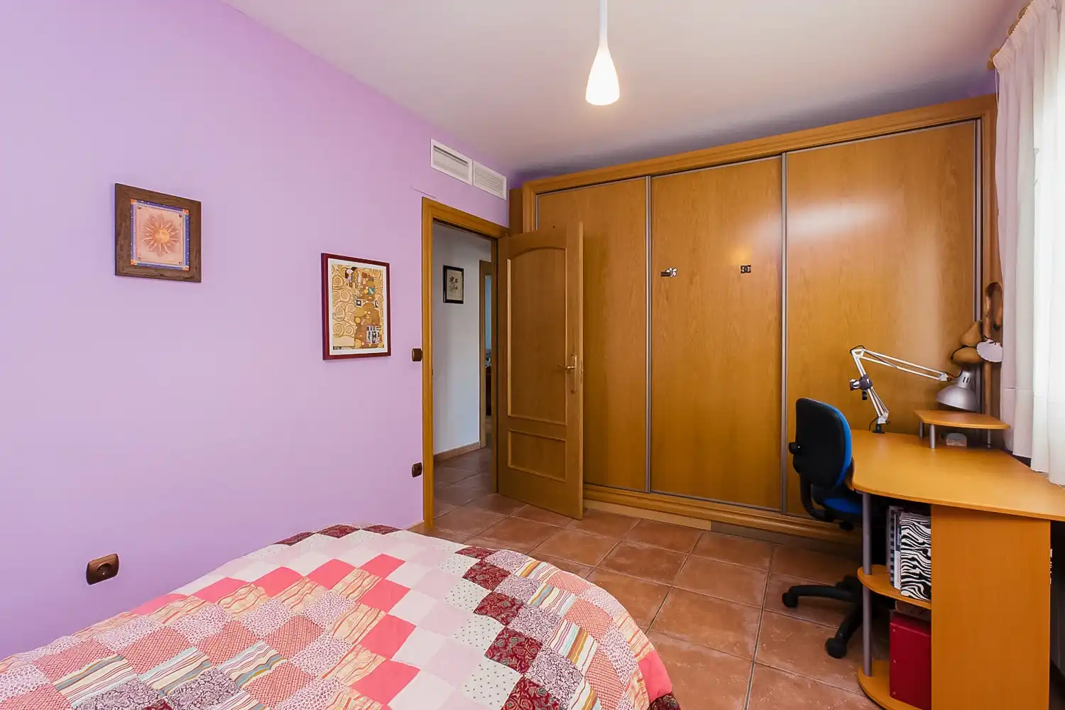 Dormitori de Casa o xalet en venda en Purullena amb Aire condicionat, Jardí privat i Terrassa