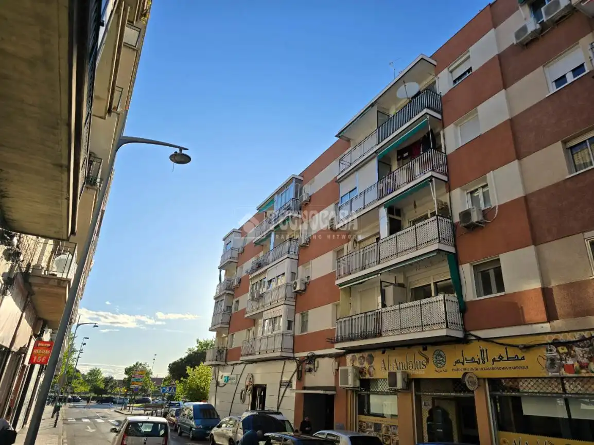 Vista exterior de Pis en venda en Alcorcón amb Aire condicionat, Calefacció i Terrassa