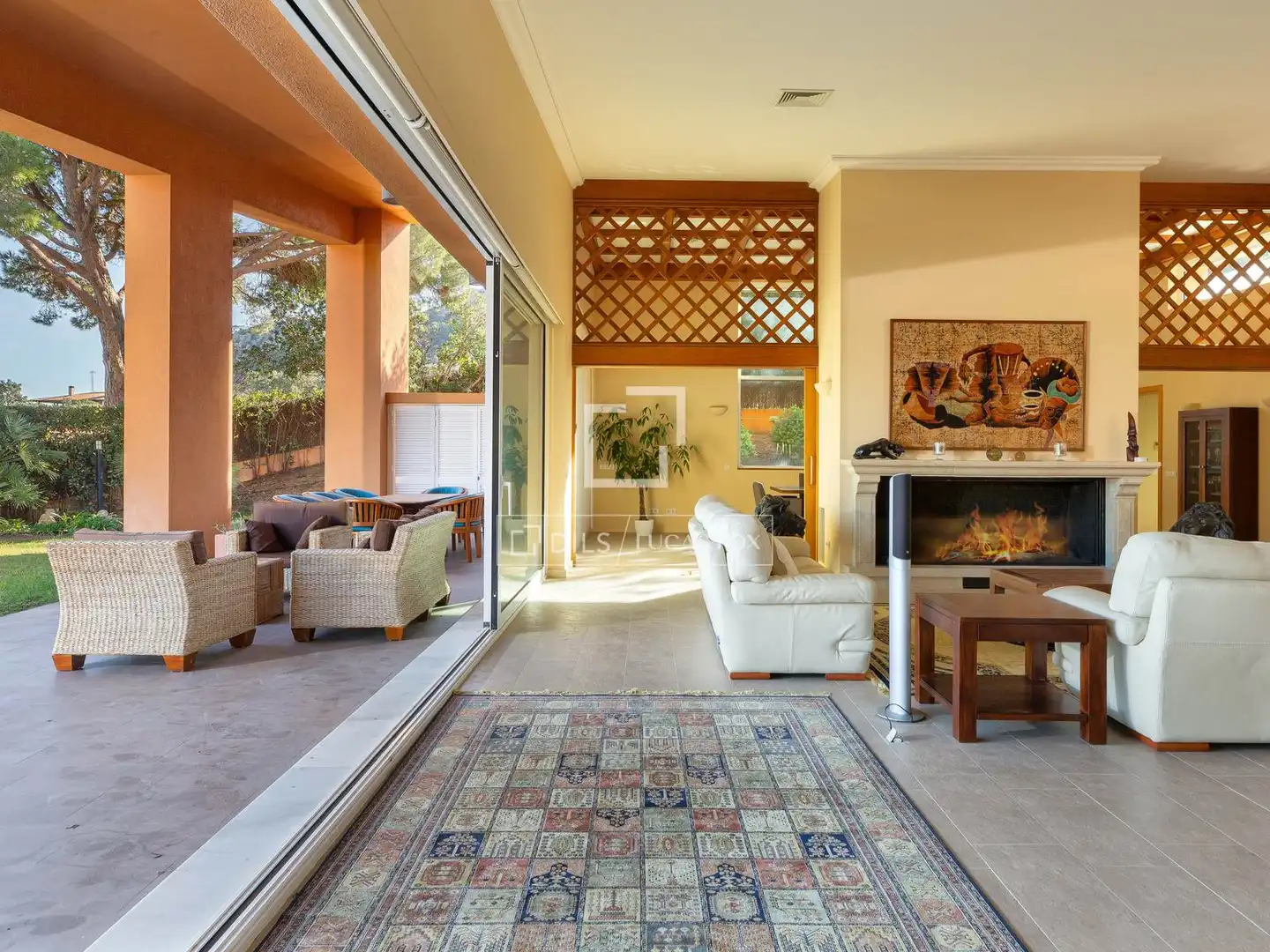 Sala de estar de Casa o chalet en venta en Begur con Aire acondicionado, Calefacción y Jardín privado