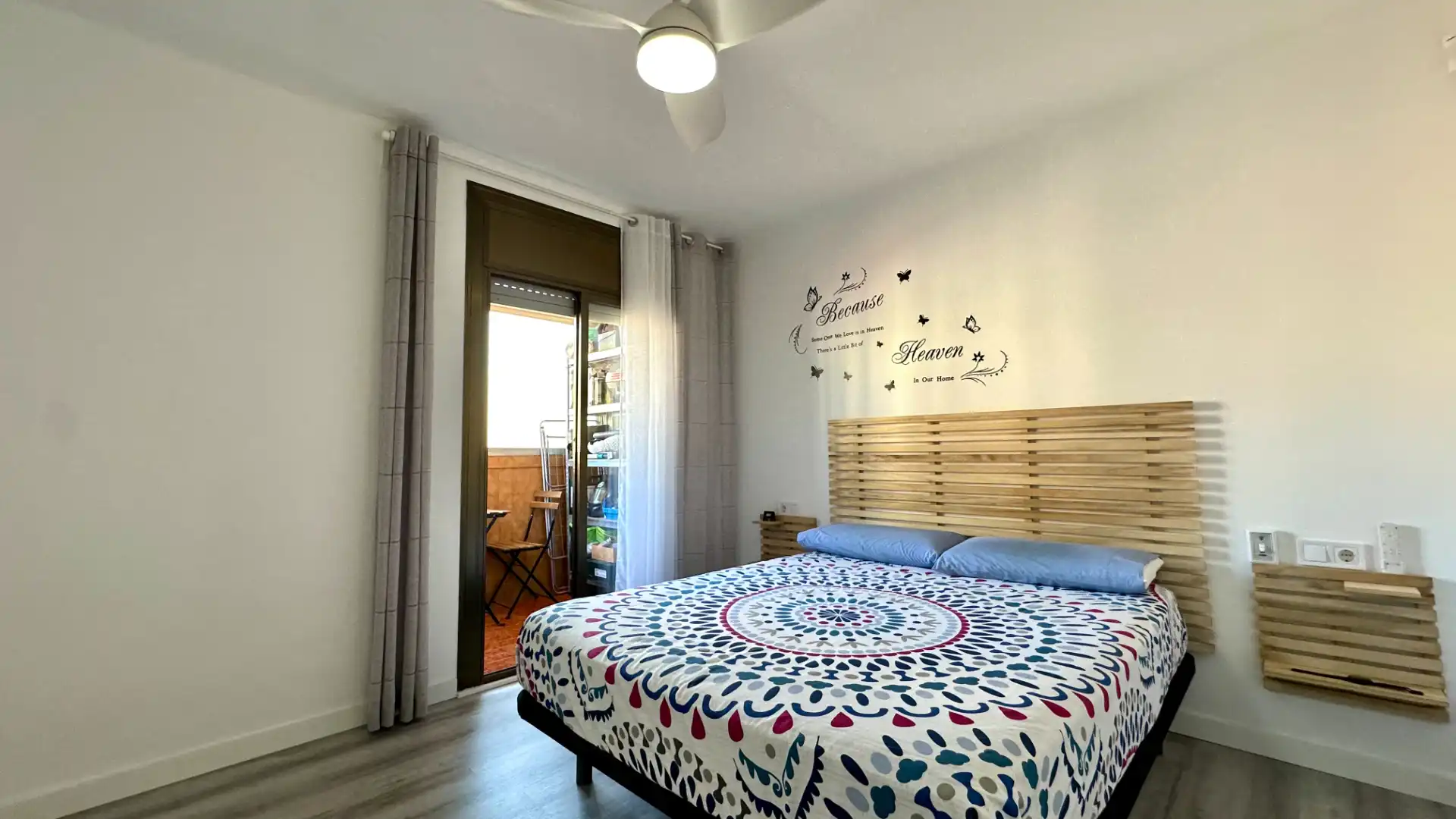 Bedroom of Attic for sale in Badalona  with Air Conditioner, Heating and Parquet flooring