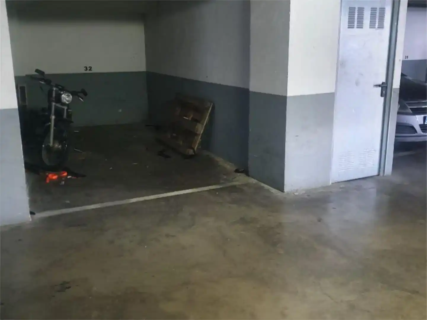 Parkplatz von Wohnung zum Verkauf in Paterna