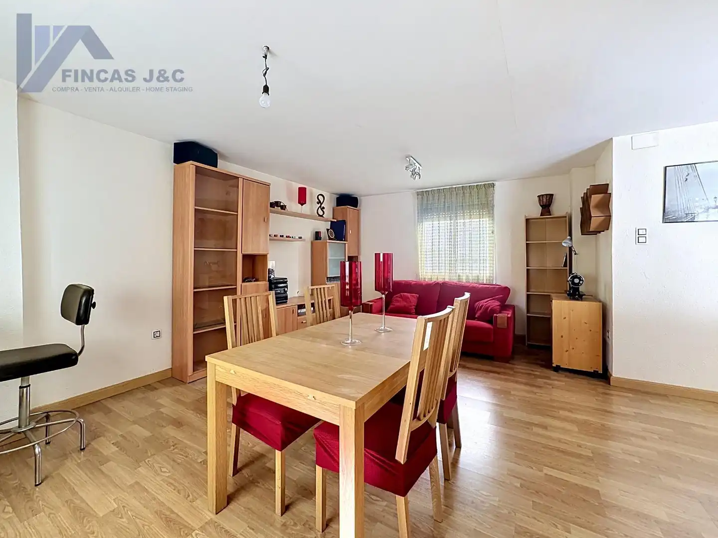 Sala de estar de Piso en venta en Zaragoza con Calefacción