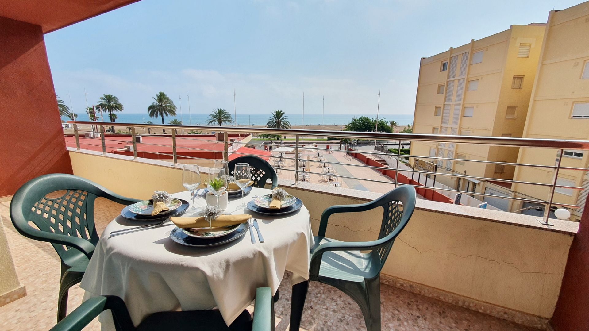 Terrassa de Apartament en venda en Gandia amb Terrassa, Moblat i Forn
