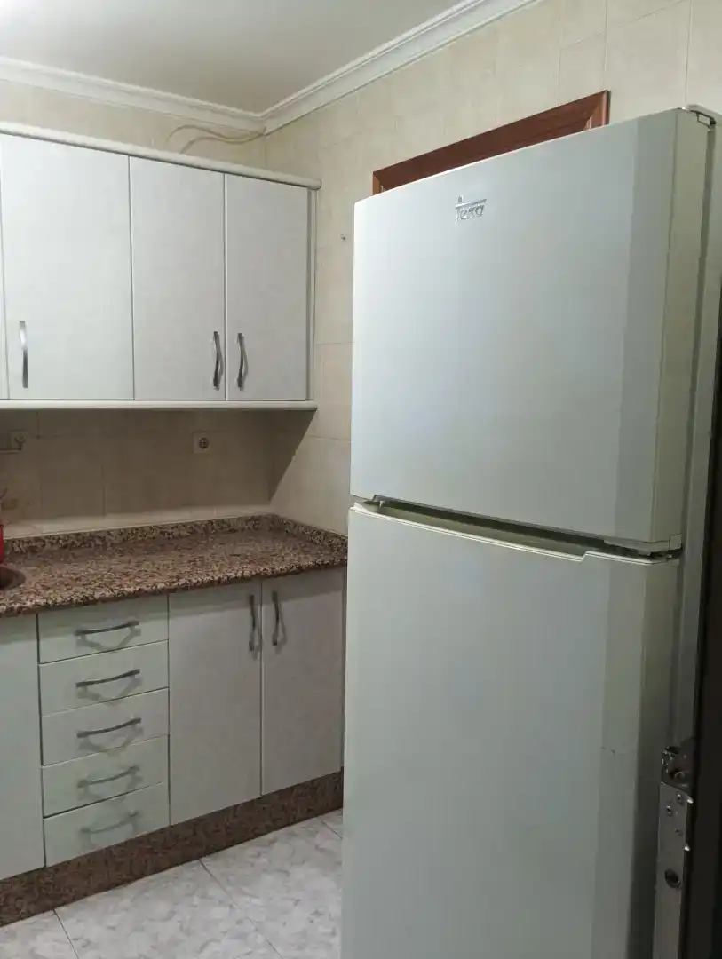 Cocina de Piso de alquiler en Coria con Aire acondicionado, Amueblado y Lavadora