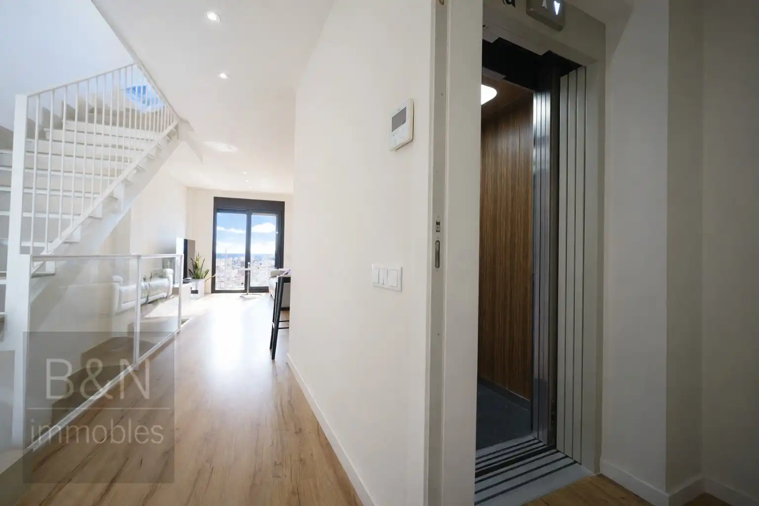 Dúplex en venta en Terrassa con Aire acondicionado, Calefacción y Terraza
