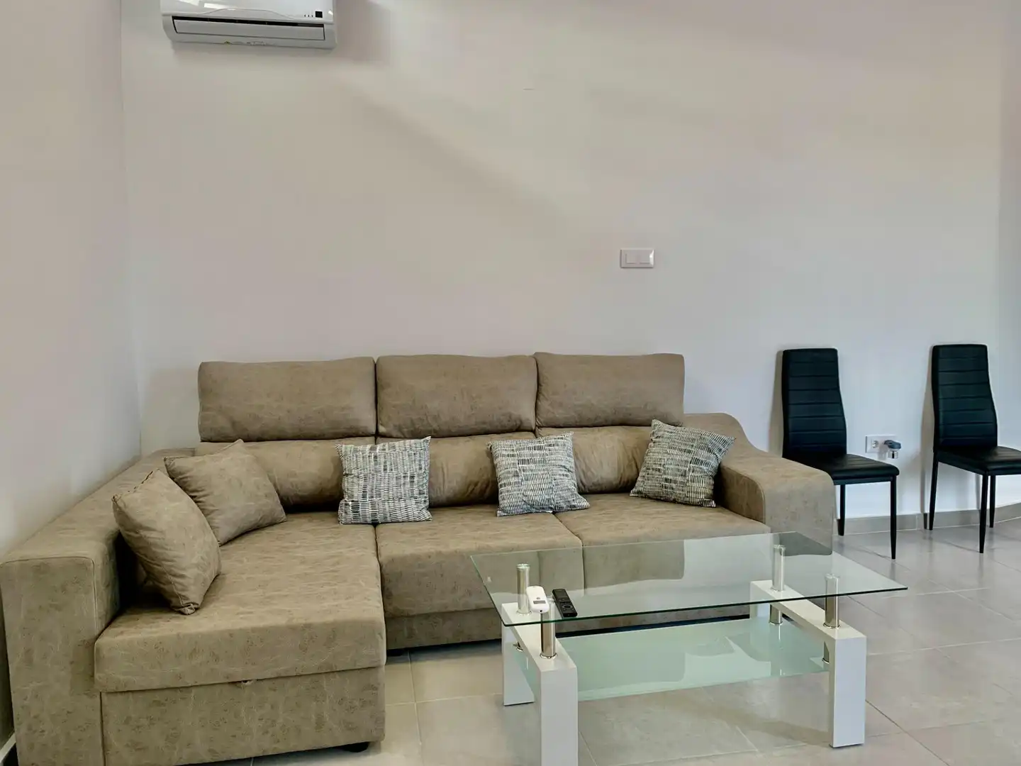 Sala de estar de Edificio en venta en Villanueva del Río y Minas