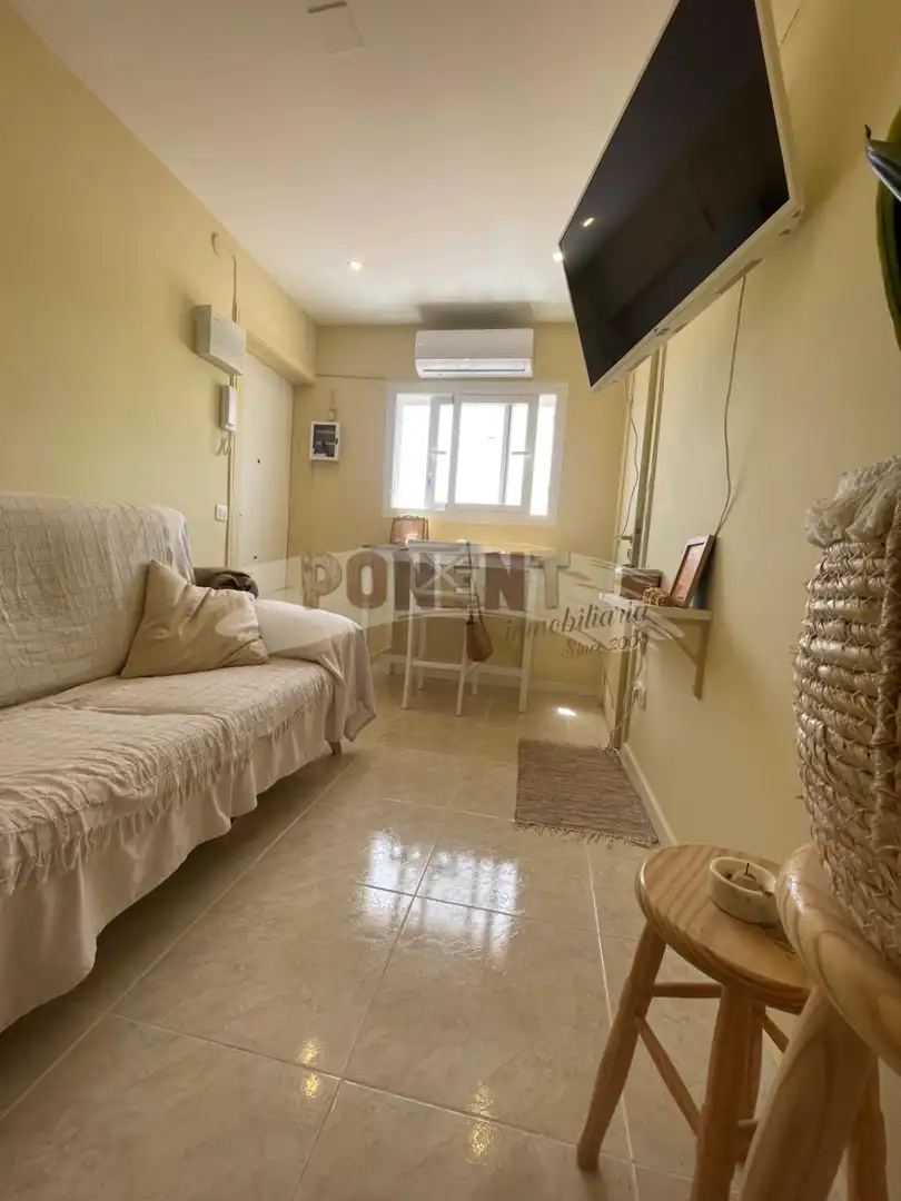 Bedroom of Apartments for sale in Puig des Molins