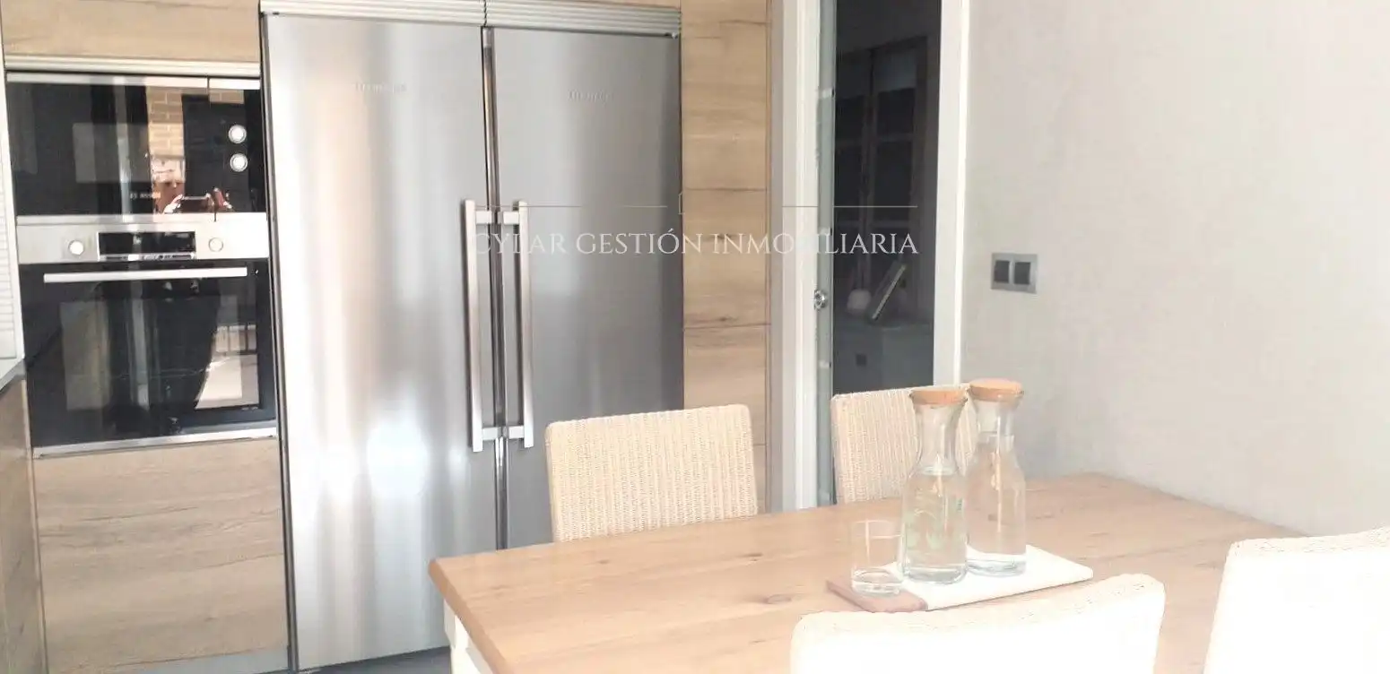 Piso de alquiler en Salamanca con Calefacción, Terraza y Piscina