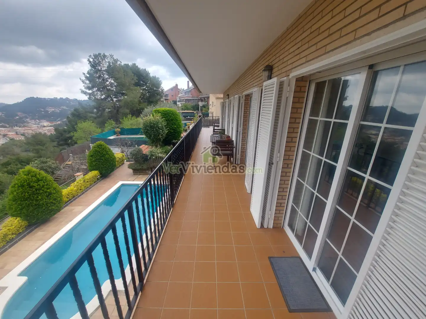 Piscina de Casa o chalet en venta en Vallirana con Calefacción, Jardín privado y Terraza