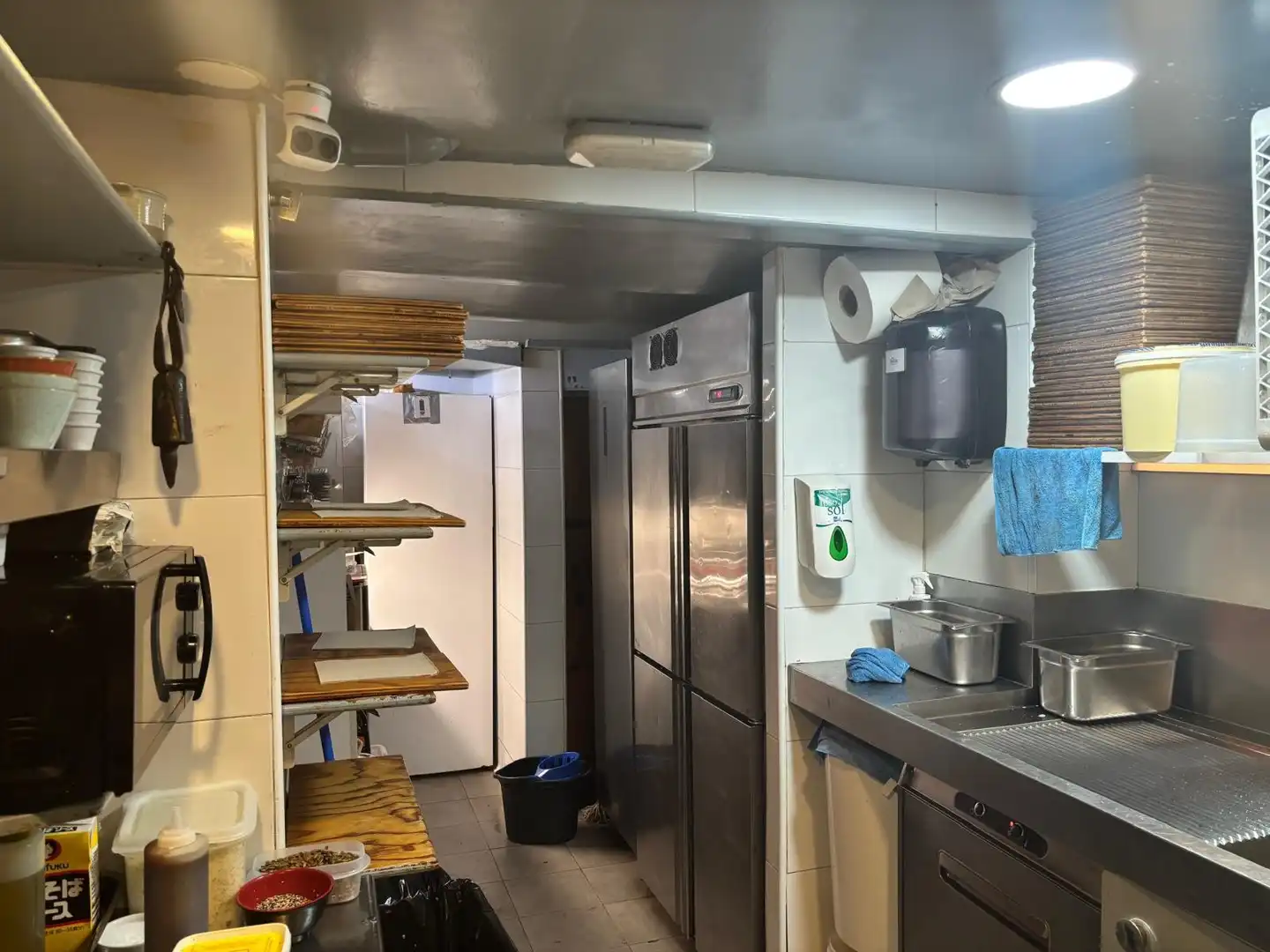 Cocina de Local en traspaso en Barcelona con Aire acondicionado, Terraza y Amueblado