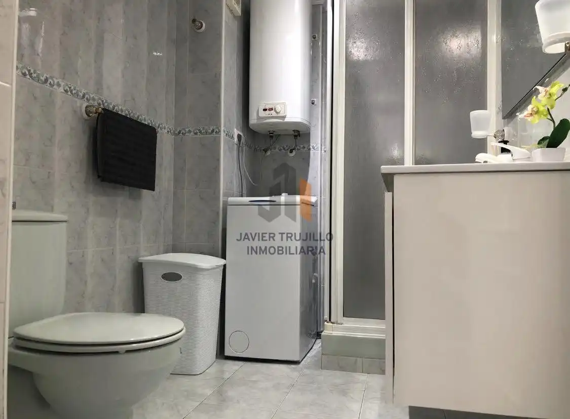Bany de Estudi de lloguer en Vélez-Málaga amb Aire condicionat, Piscina i Moblat