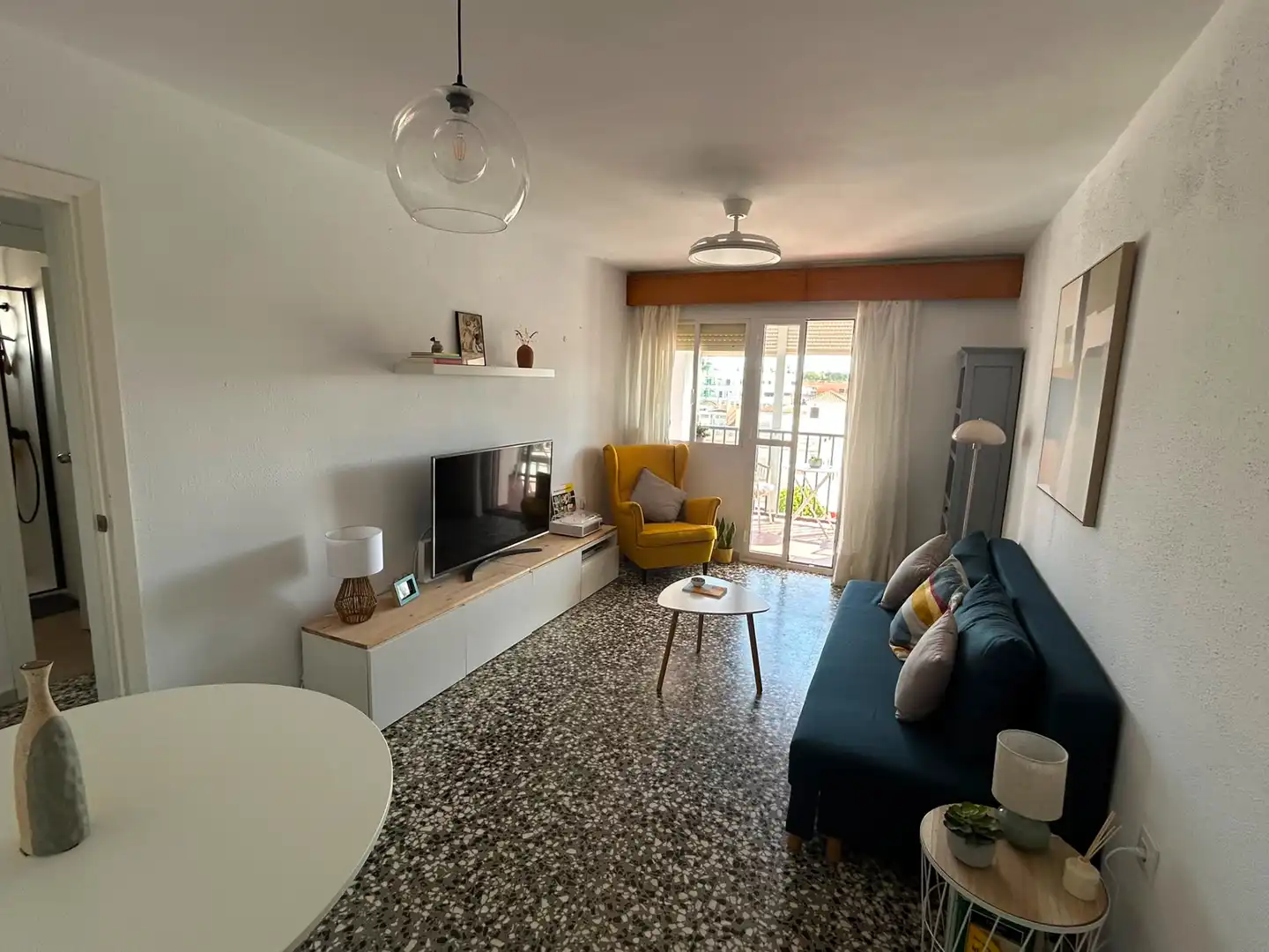 Living room of Flat for rent in Sanlúcar de Barrameda  with Terrace and Furnished