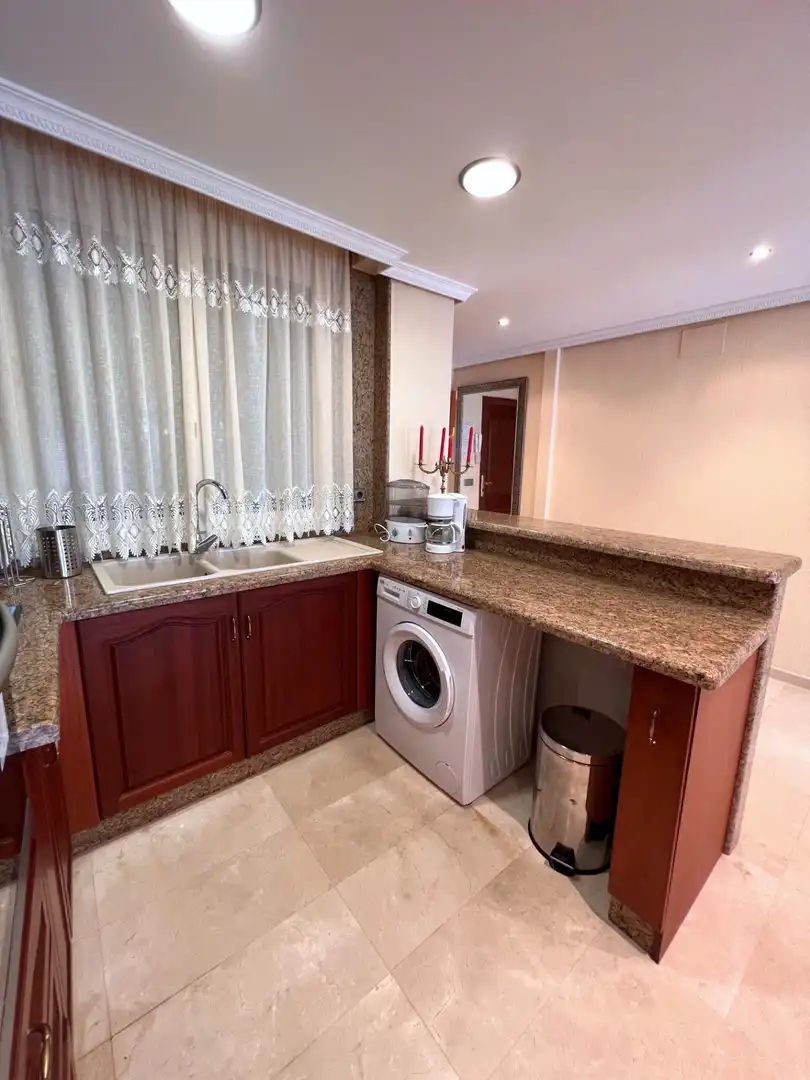 Küche von Maisonette zum Verkauf in Torrevieja mit Balkon