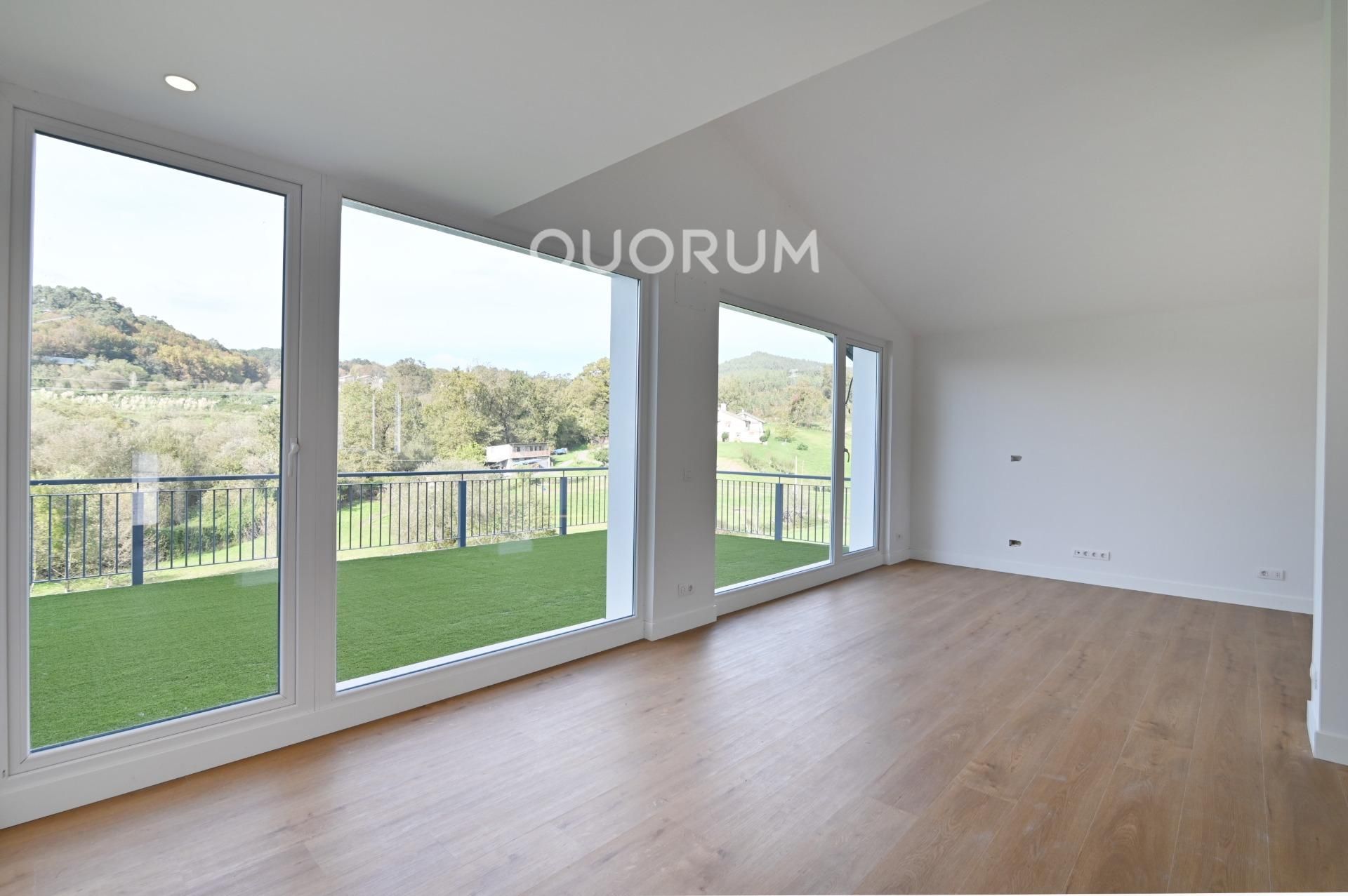 Living room of Single-family semi-detached for sale in Loiu  with Heating, Private garden and Terrace