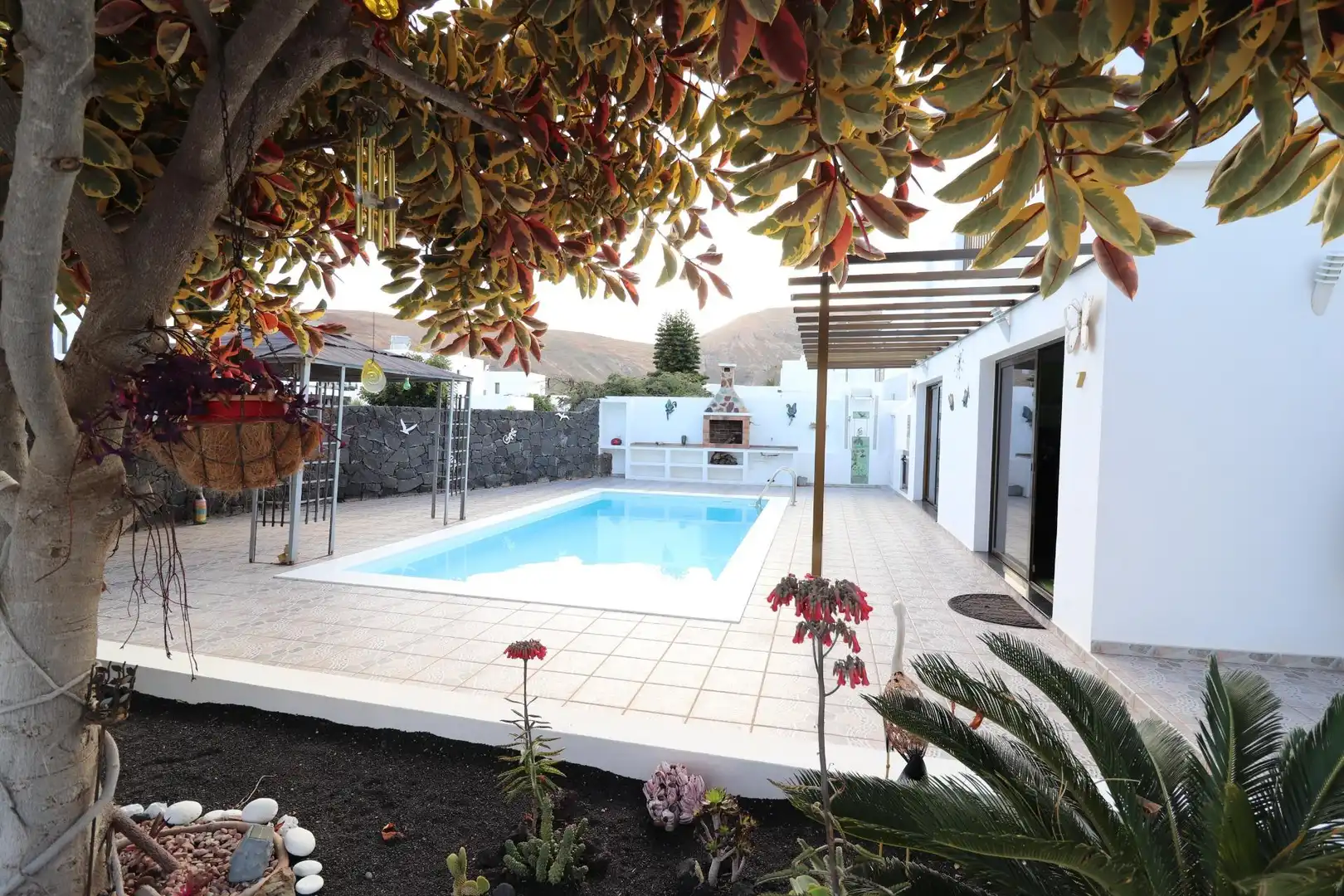 Vista exterior de Casa o chalet en venta en Yaiza con Jardín privado, Terraza y Trastero