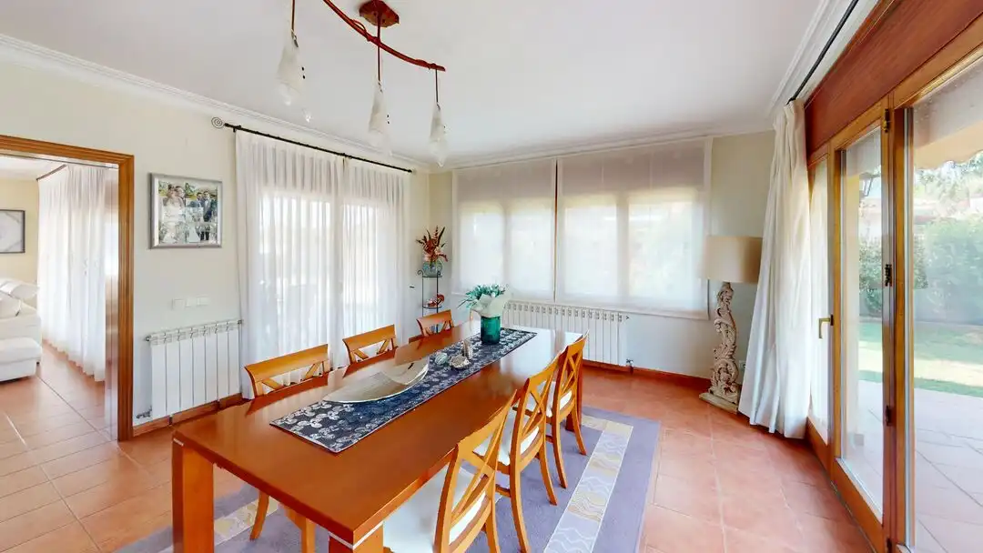 Casa amb jardí en venda a Vall-llobrega, imagen 16