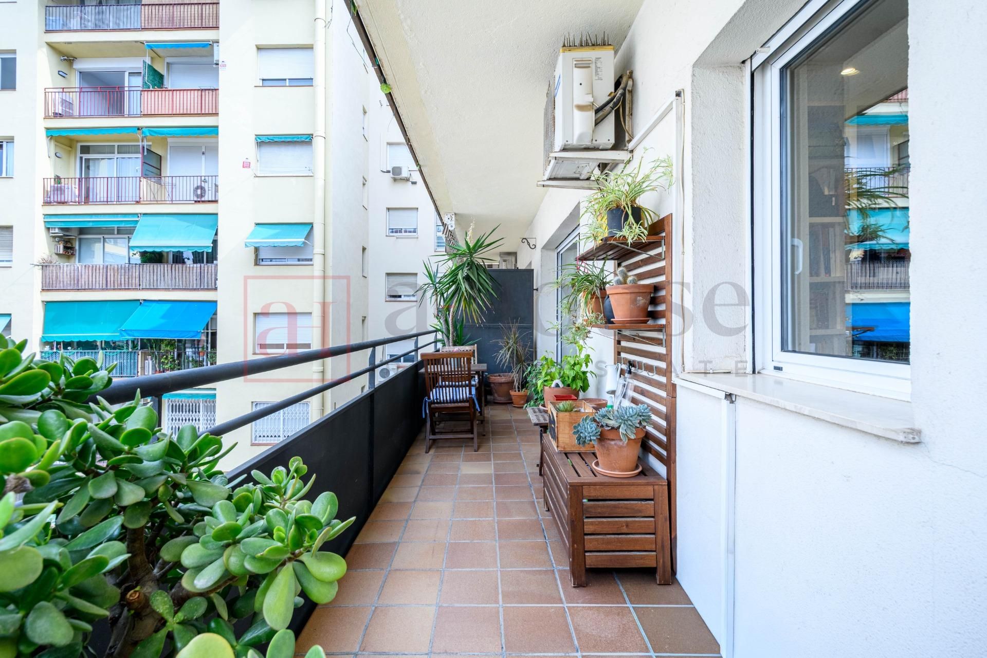 Balcony of Flat for sale in  Barcelona Capital  with Air Conditioner, Heating and Parquet flooring