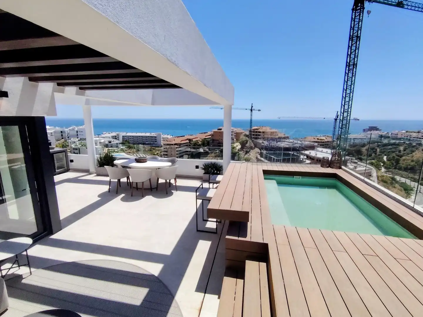 Semi-detached house with pool for sale in Las Gaviotas  - Carvajal
