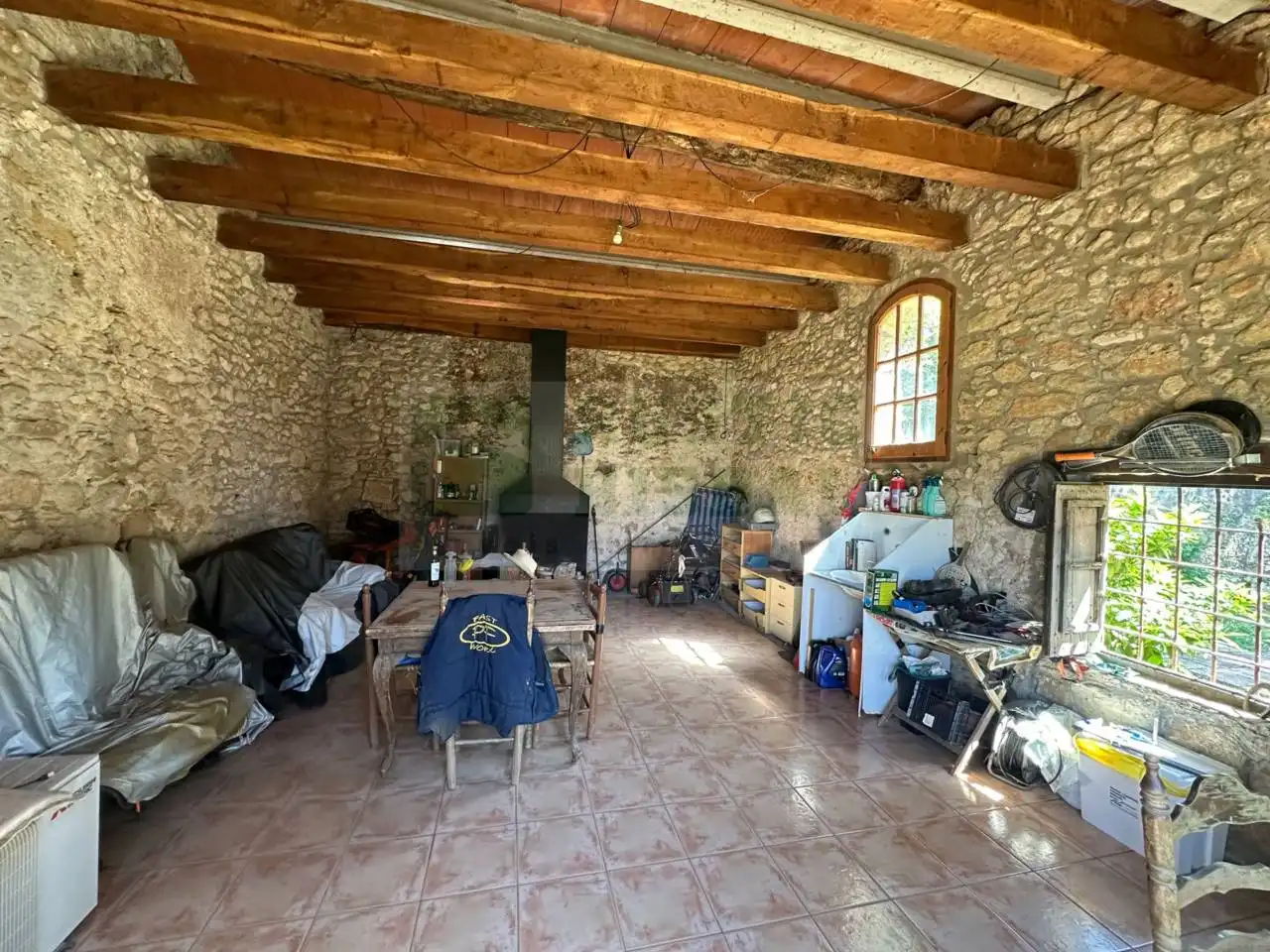 Cocina de Finca rústica en venta en Serinyà con Jardín privado, Terraza y Piscina