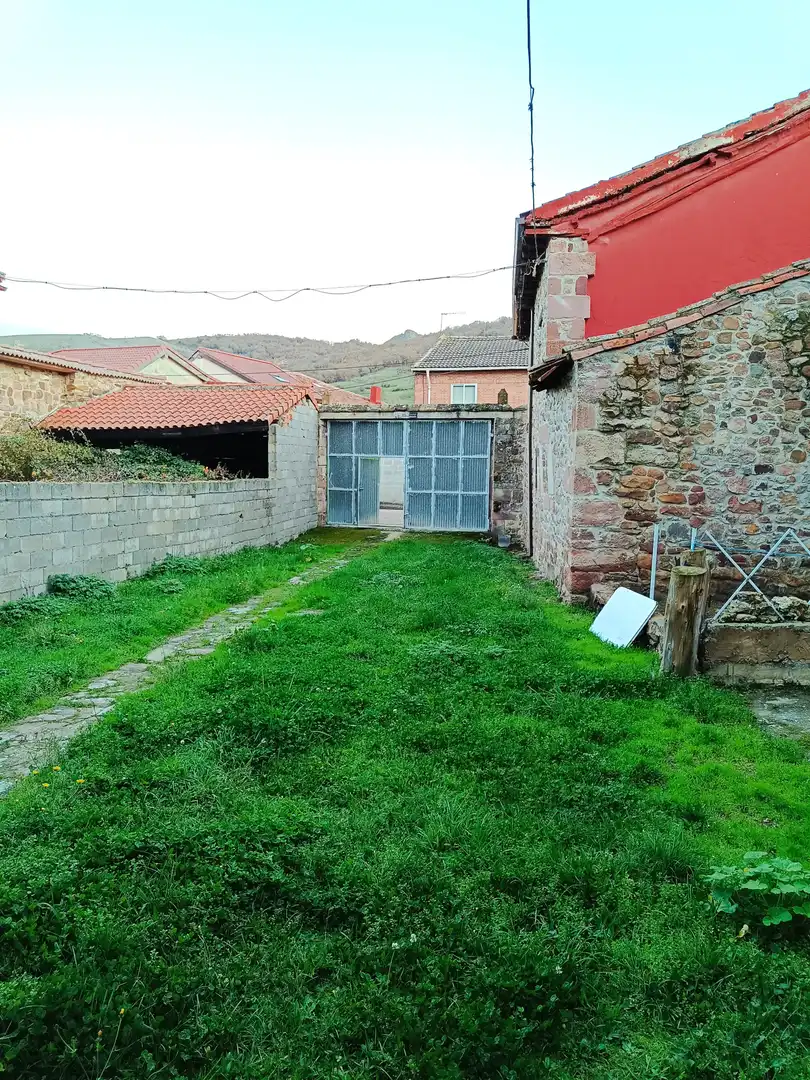 Casa o xalet en venda a Mudá - CL VERGARA, Mudá