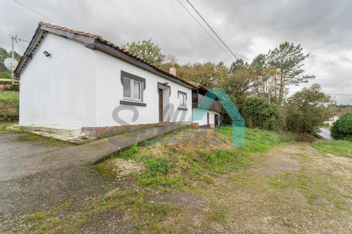 Exterior view of House or chalet for sale in Cudillero  with Private garden and Storage room