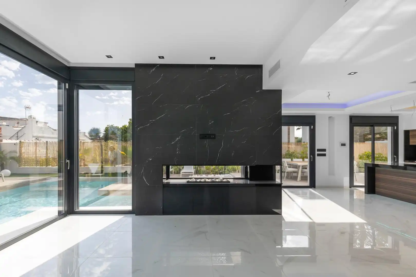 Villa con piscina in vendita a Zona Carrefour - Urbanizaciones, imagen 31