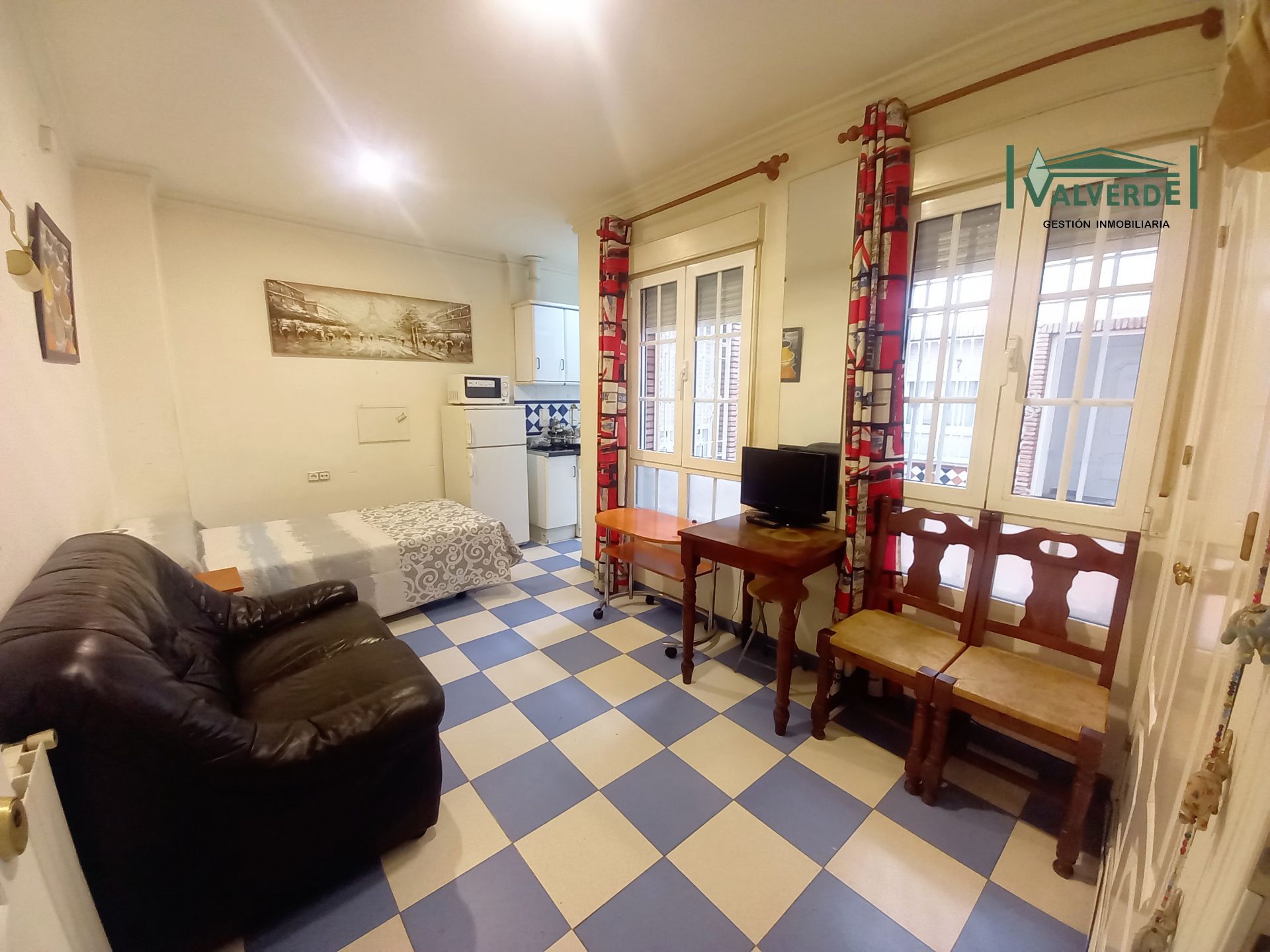 Bedroom of Study to rent in  Granada Capital  with Furnished, Washing machine and Microwave