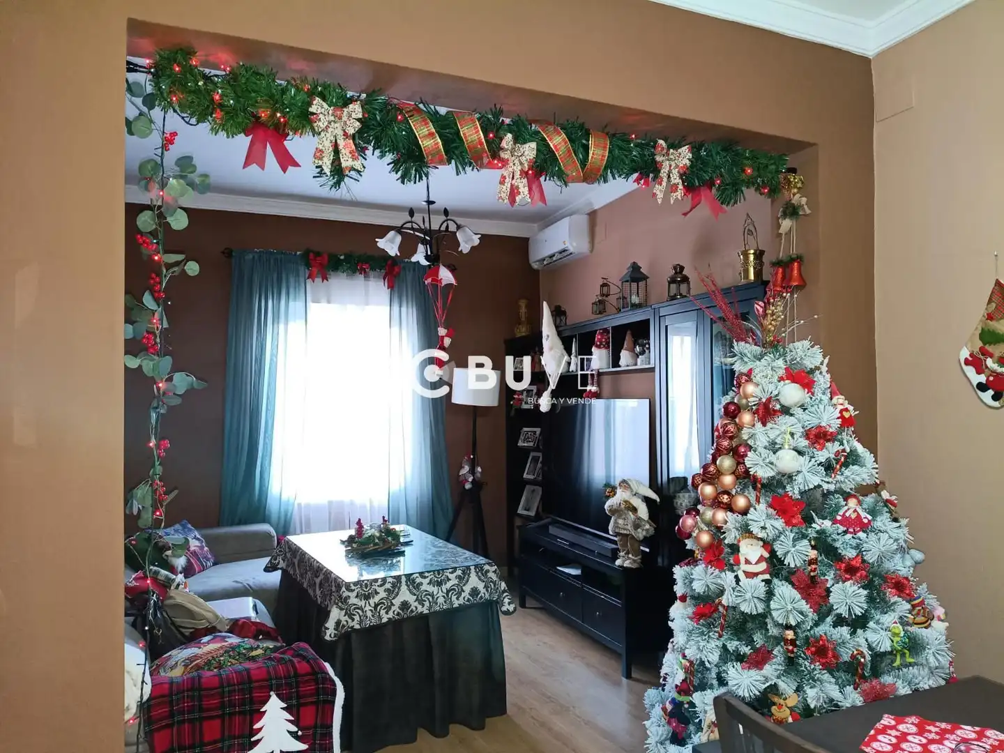 Living room of Houses for sale in Huévar del Aljarafe  with Air Conditioner, Heating and Terrace