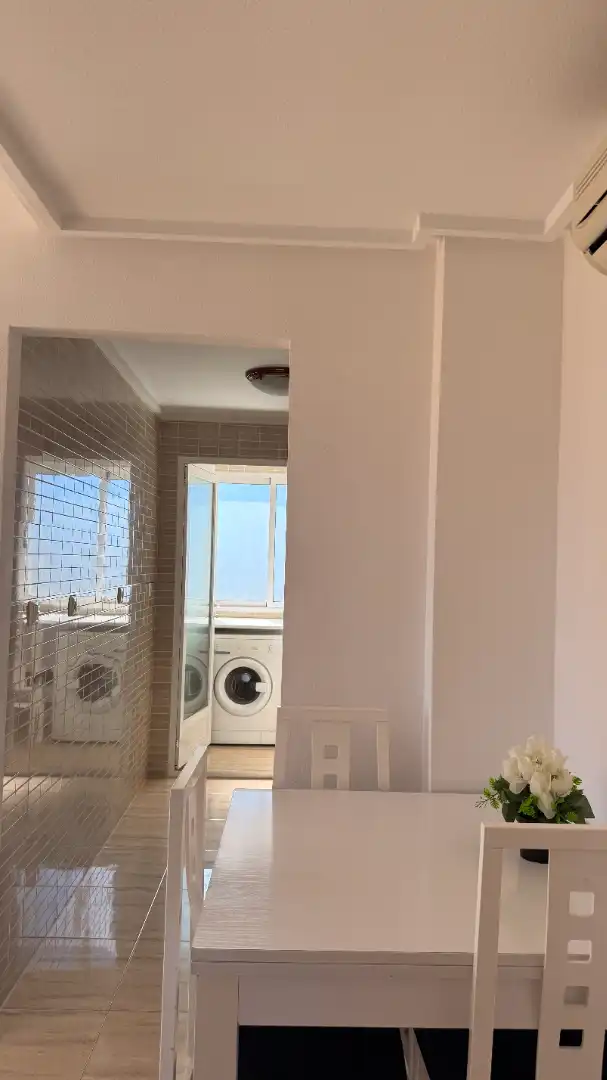 Apartment with pool to rent in Calle Presidente Adolfo Suárez 5A, imagen 24