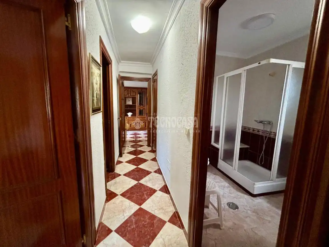 Piso en venta en Málaga con Aire acondicionado, Balcón y Alarma