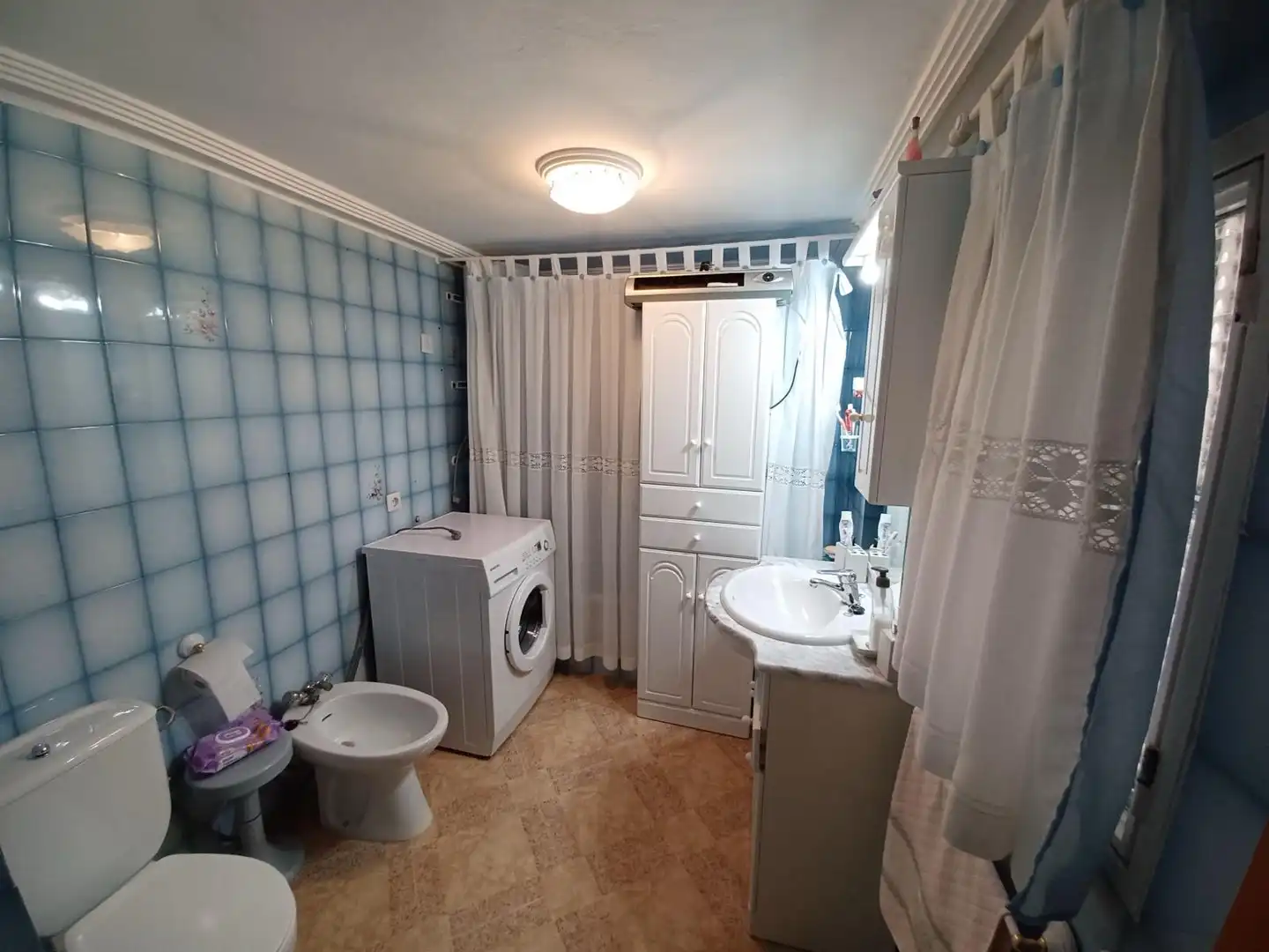 Bathroom of Country homes for sale in Pozo Alcón  with Private garden and Furnished
