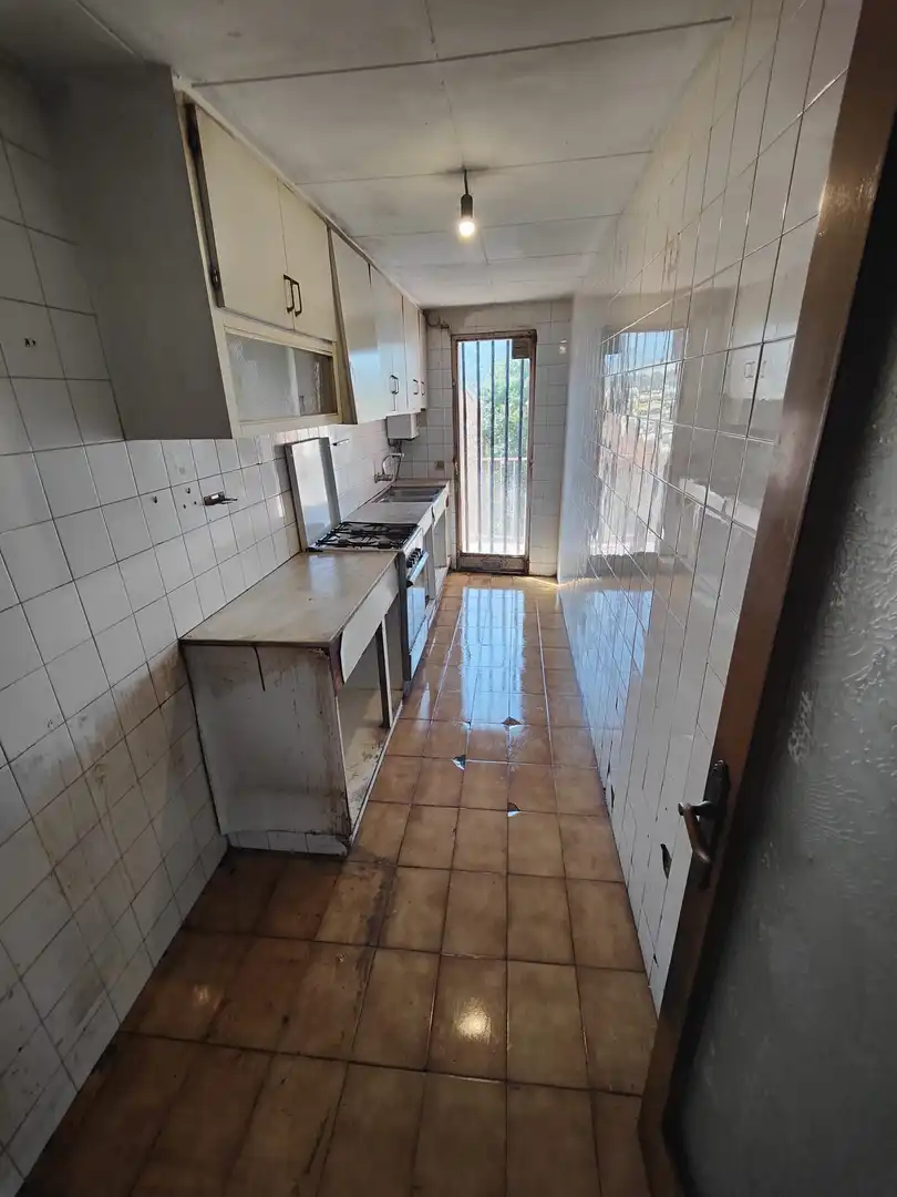 Kitchen of Flat for sale in Santa Coloma de Farners
