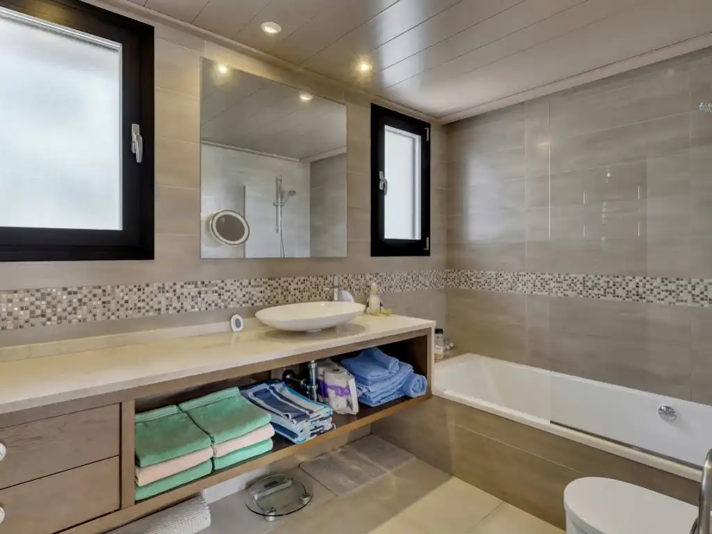 Bathroom of Houses for sale in Jávea / Xàbia