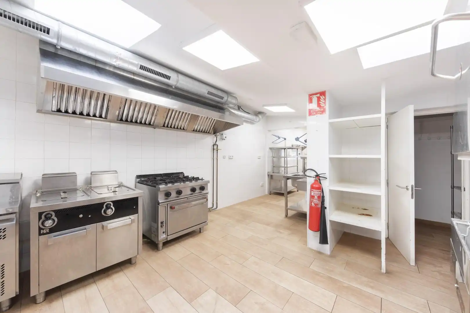 Cocina de Local en venta en  Palma de Mallorca con Aire acondicionado y Amueblado