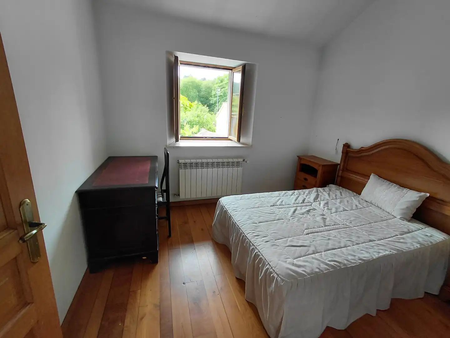 Habitación de Casa o chalet en venta en Betanzos con Calefacción, Jardín privado y Trastero
