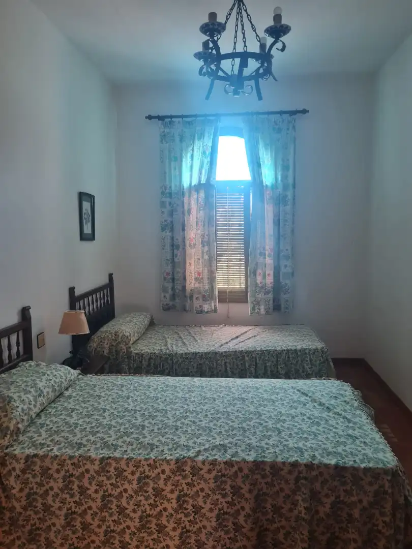 Schlafzimmer von Country house zum Verkauf in Cantillana mit Privatgarten, Terrasse und Schwimmbad