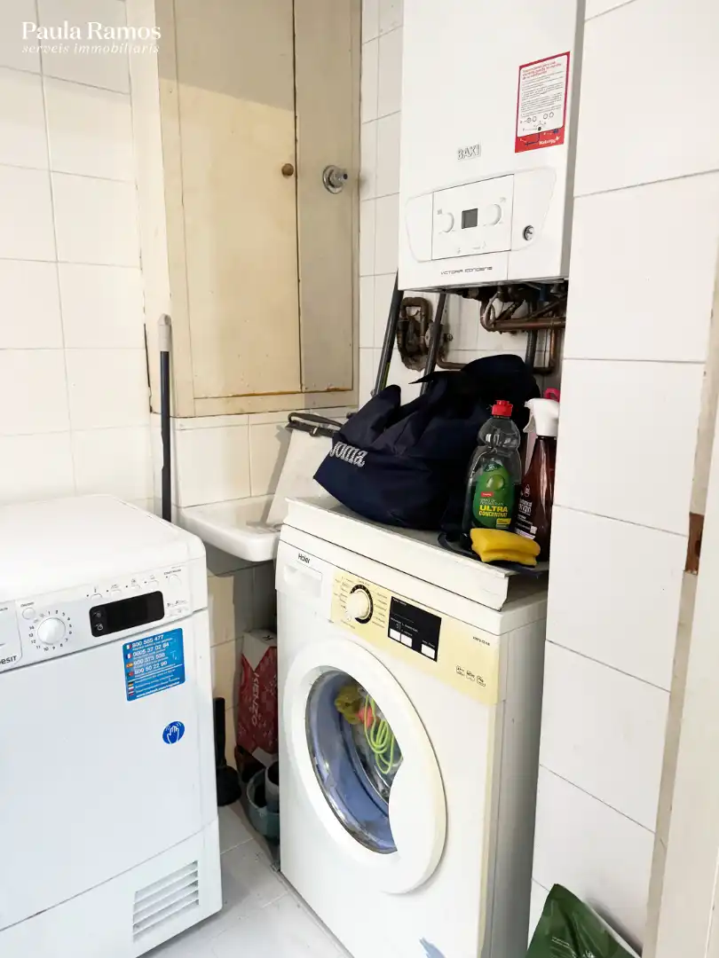 Habitación de Piso en venta en Granollers con Calefacción, Trastero y Horno