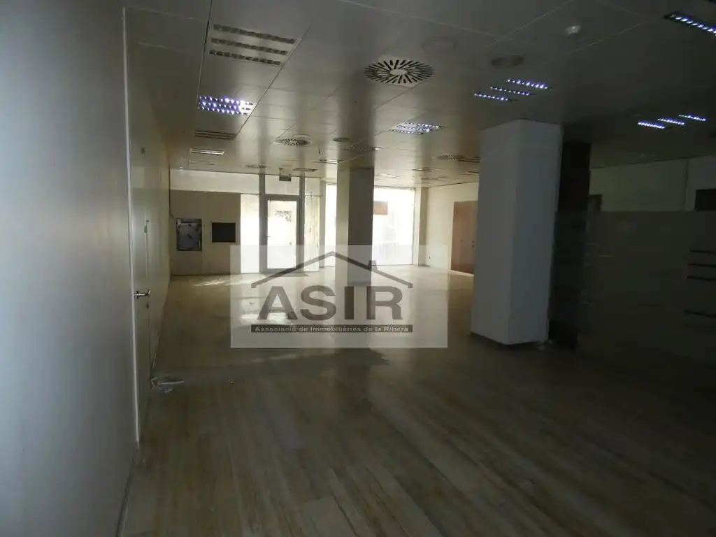 Gewerbefläche zur Miete in Casc Urbà, imagen 24
