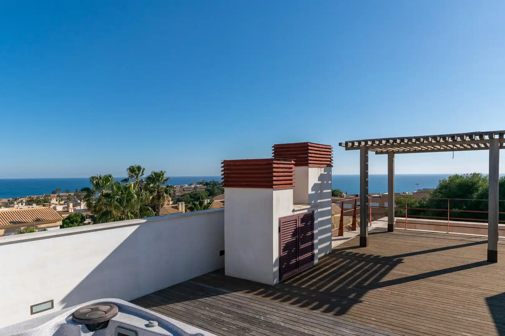 Terraza de Casa o chalet en venta en Alicante / Alacant con Aire acondicionado, Calefacción y Jardín privado