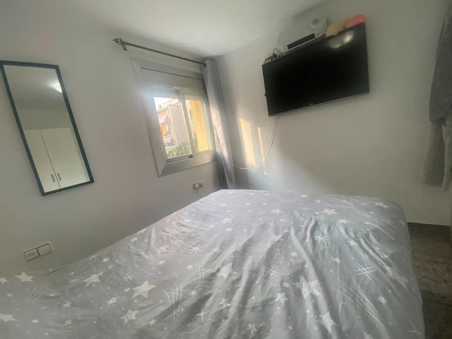 Bedroom of Flat for sale in Sabadell  with Air Conditioner, Heating and Furnished