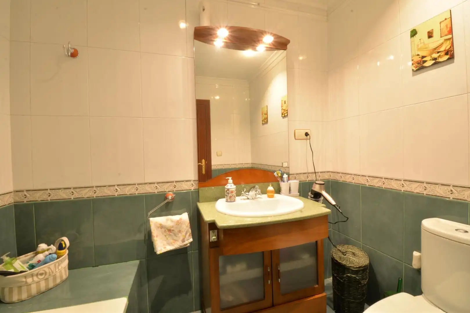 Baño de Casa o chalet en venta en Oviedo  con Calefacción