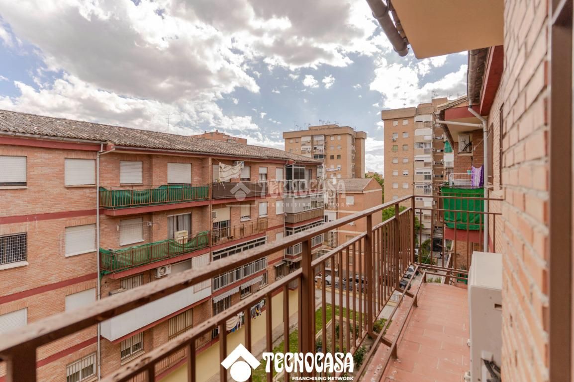 Balcony of Flat for sale in  Granada Capital