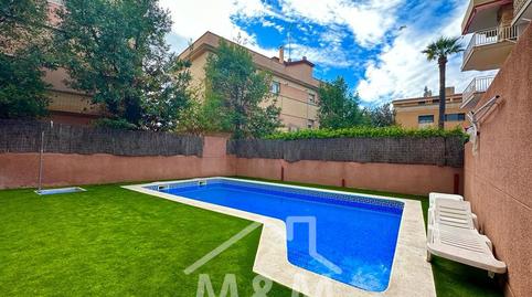 Foto 2 de Piso de alquiler en Lluminetes, Barcelona