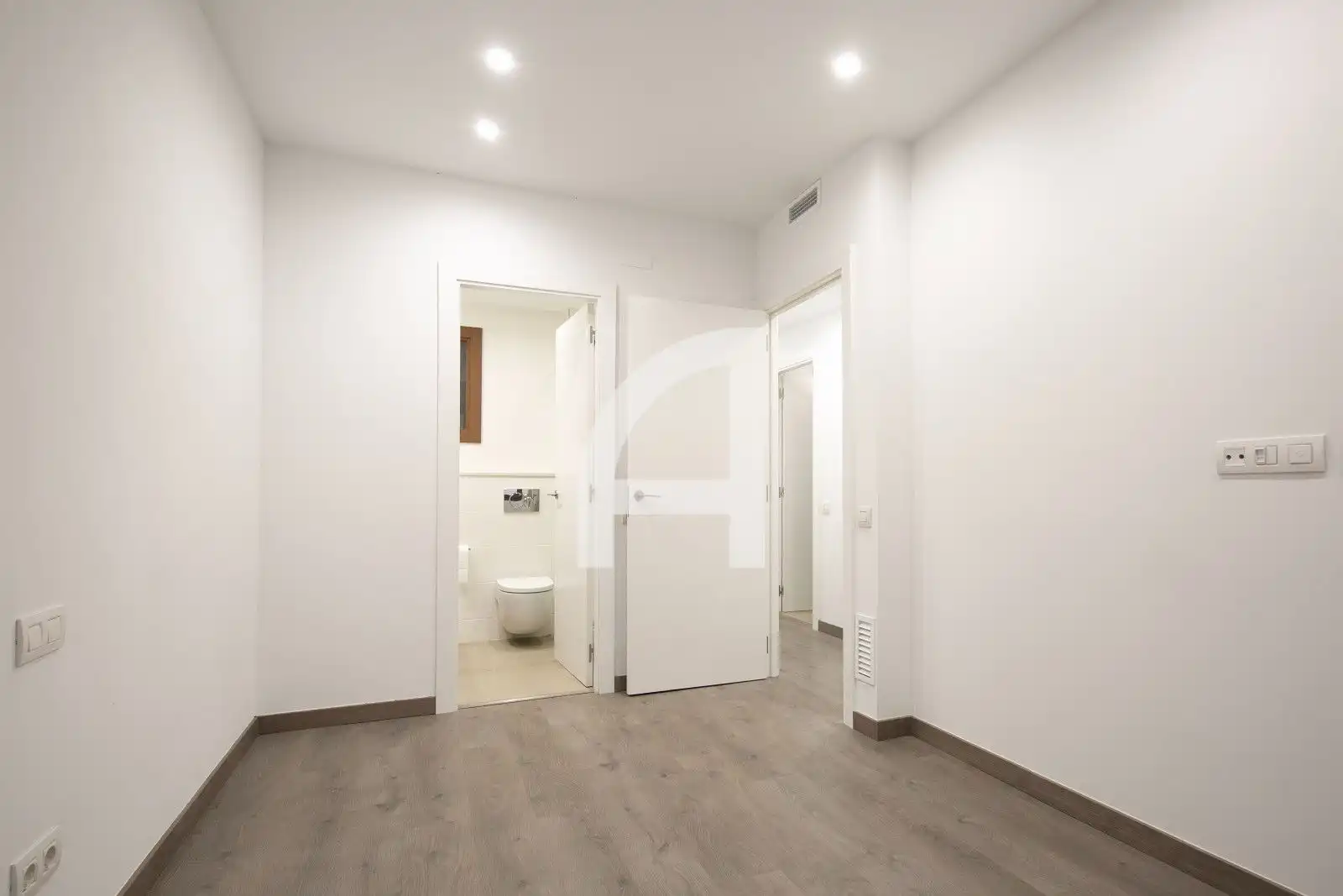 Flat with terrace for sale in Paral.Lel, imagen 13