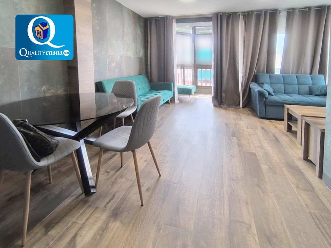 Sala de estar de Piso en venta en Alicante / Alacant con Aire acondicionado, Calefacción y Balcón