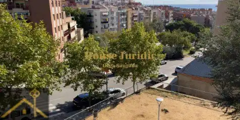 Außenansicht von Erdgeschoss zum Verkauf in Mataró mit Klimaanlage und Heizung