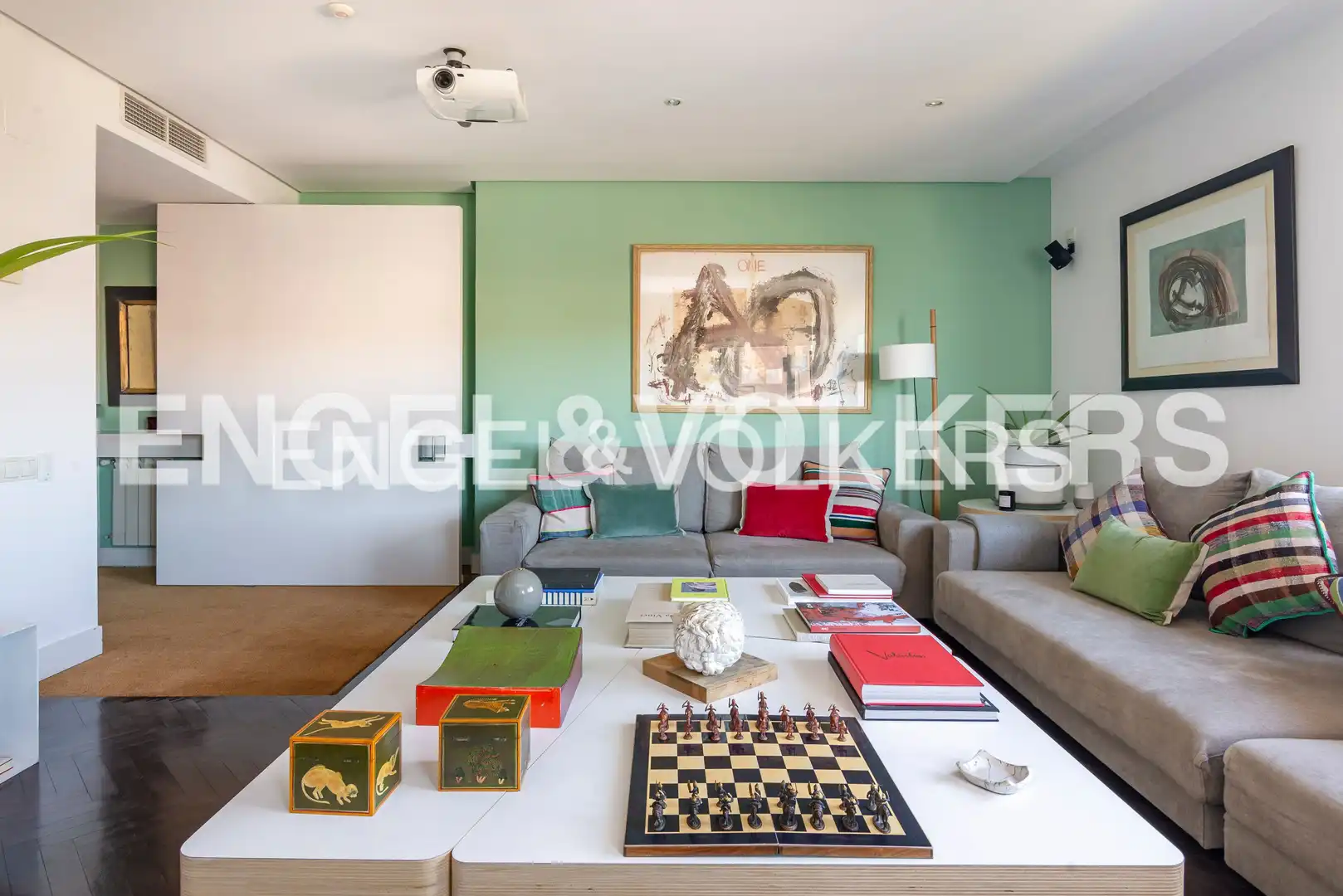 Sala d'estar de Dúplex en venda en Madrid amb Aire condicionat, Calefacció i Terrassa