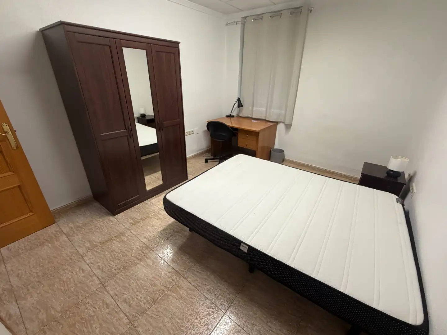 Flat for rent in Calle Escritor Sánchez Moreno, 1, Santa María de Gracia