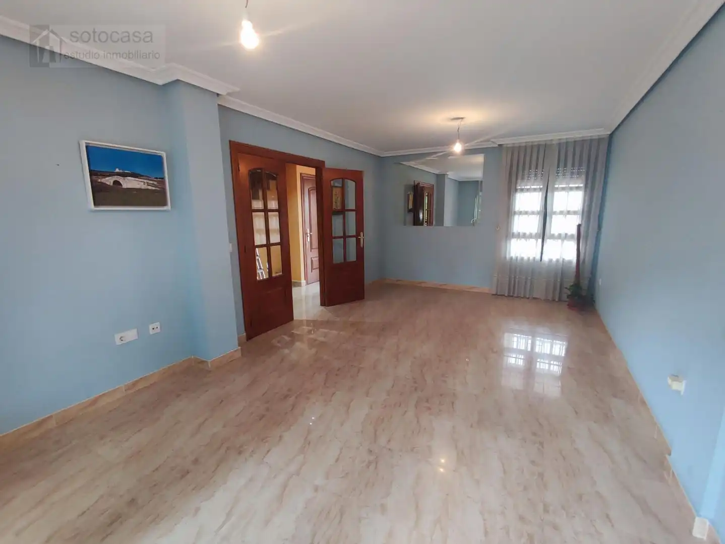 Casa adosada en venda a SIERRA DE BEJAR, Parque Alameda - Paula López